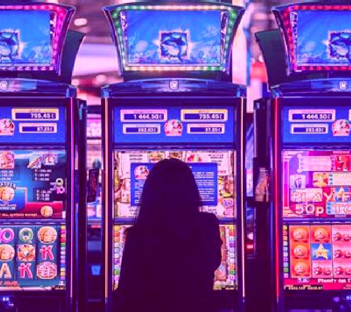Gamblers (Five Men Games) slot machine