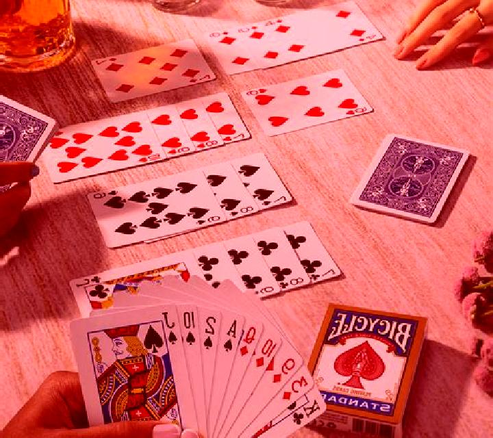 Game of Cards slot game