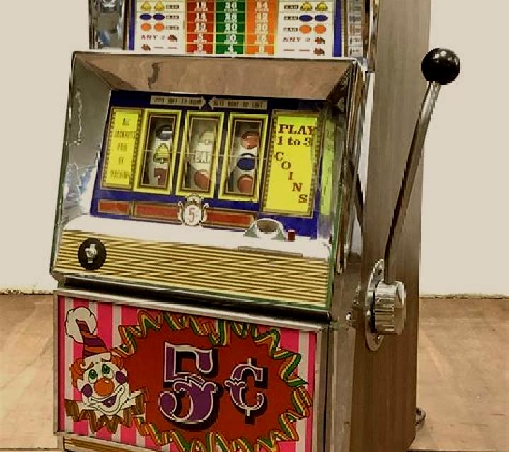 Gemmonda slot machine