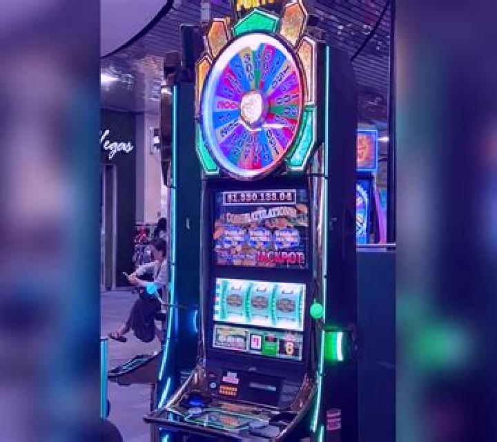 Genie Fortune Wheel slot machine