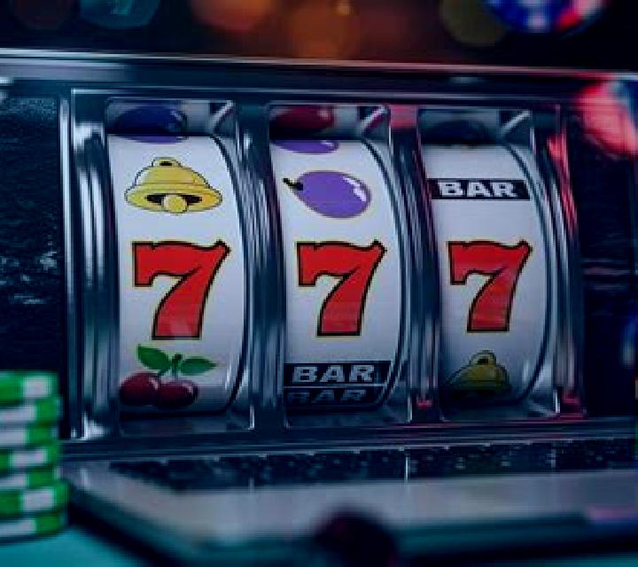Get Rich: Hollywood Fame slot machine