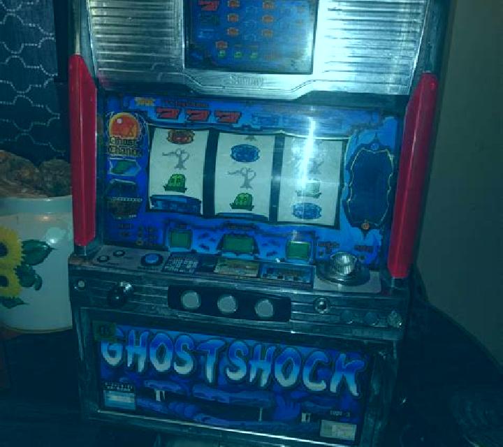Ghost House (Askmeslot) slot machine