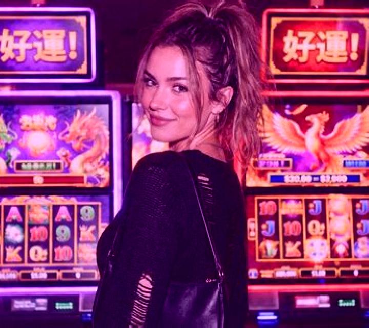 Glamour Girl online slot