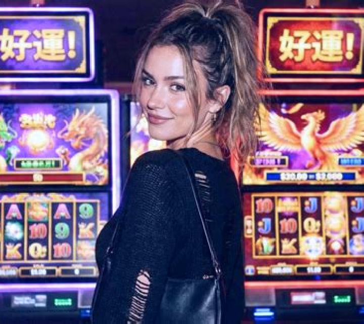 Glamour Girl slot