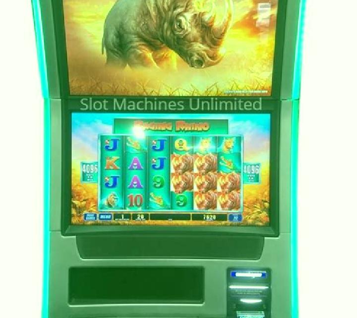 Glided Rhino slot machine