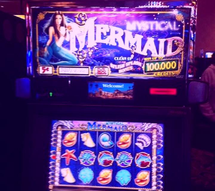 Gold of Mermaid slot machine