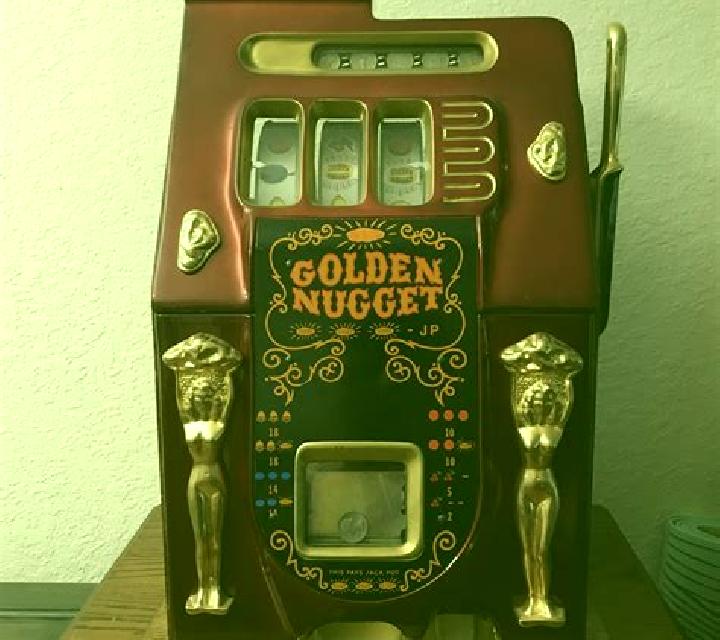 Golden Brix slot machine