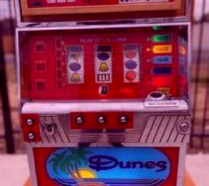 Golden Dunes slot machine