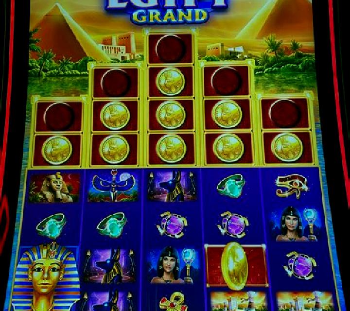 Golden Egypt (Panga Games) slot
