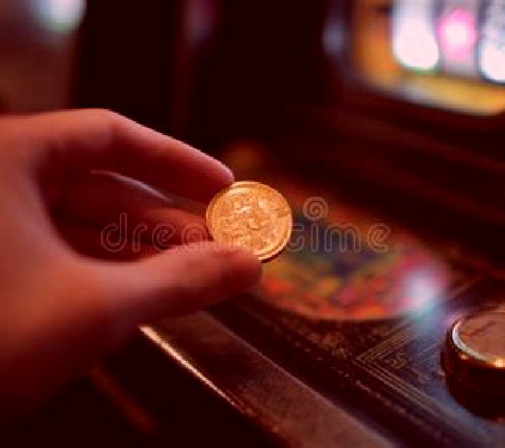 Golden Hand slot game
