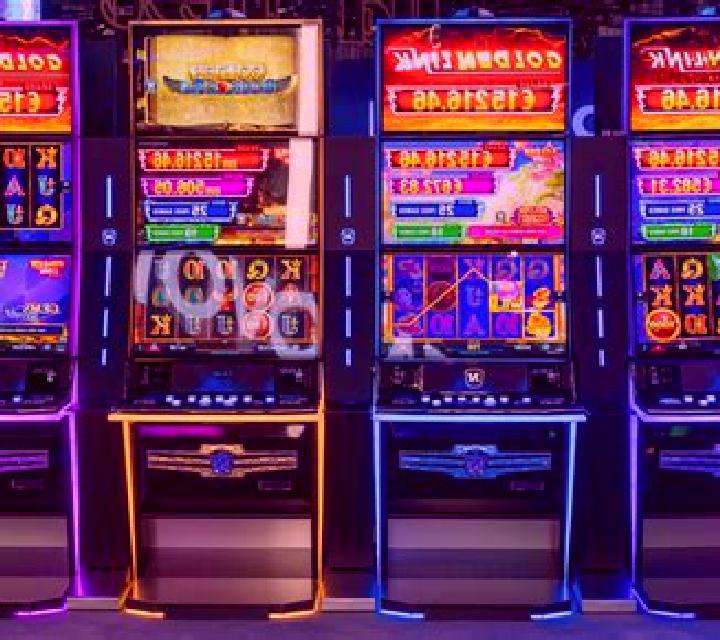 Golden Planet (Novomatic) online slot