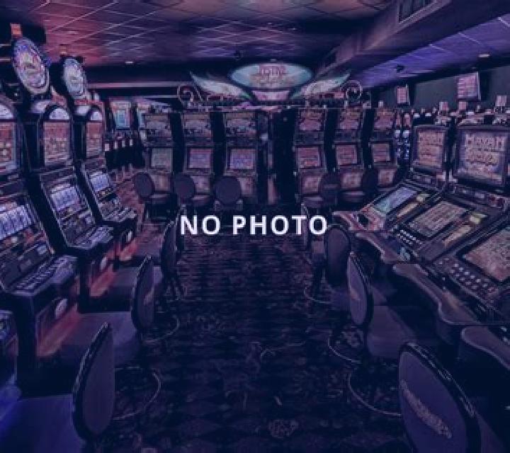 Golden Quest (Amatic Industries) slot game