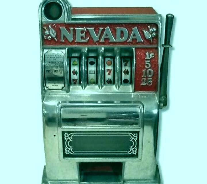 Goldorado slot machine