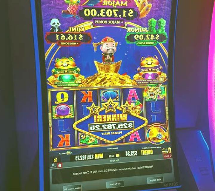 Grand Chicago slot machine
