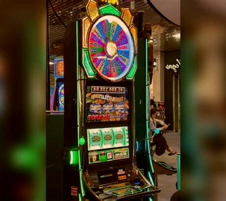 Green World slot machine