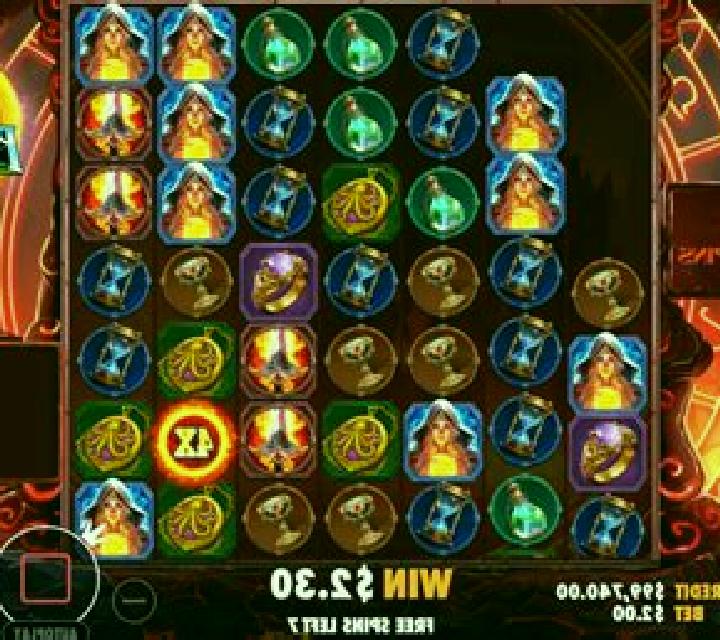 Gslot Queen of Fire slot game