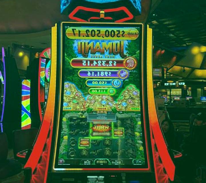 Guardians of Luxor 3 slot machine