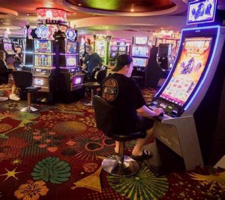 Gunpowder (Arcadem) slot machine