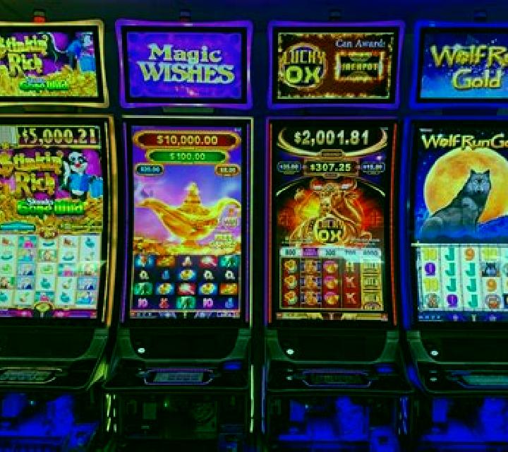 HalloWin (Cayetano Gaming) slot machine