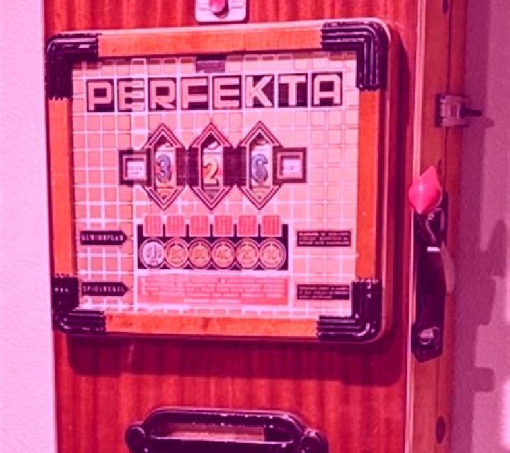 Happy 60s slot machine
