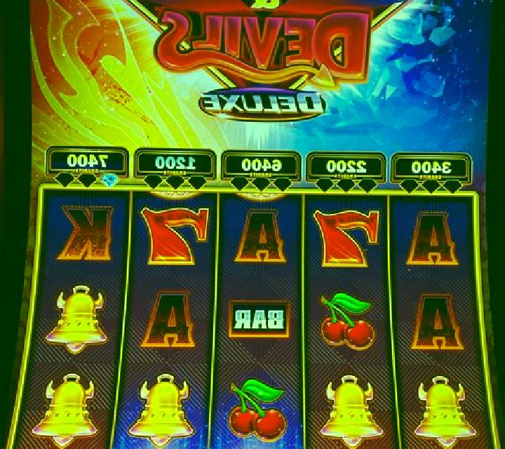 Happy Diamonds slot