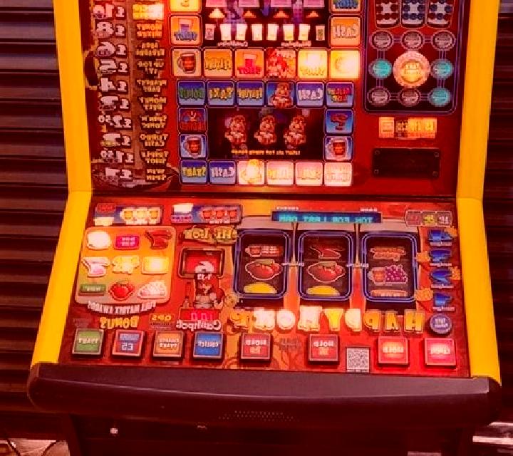 Happy Hour Fruit Slot (Funky Games) slot game