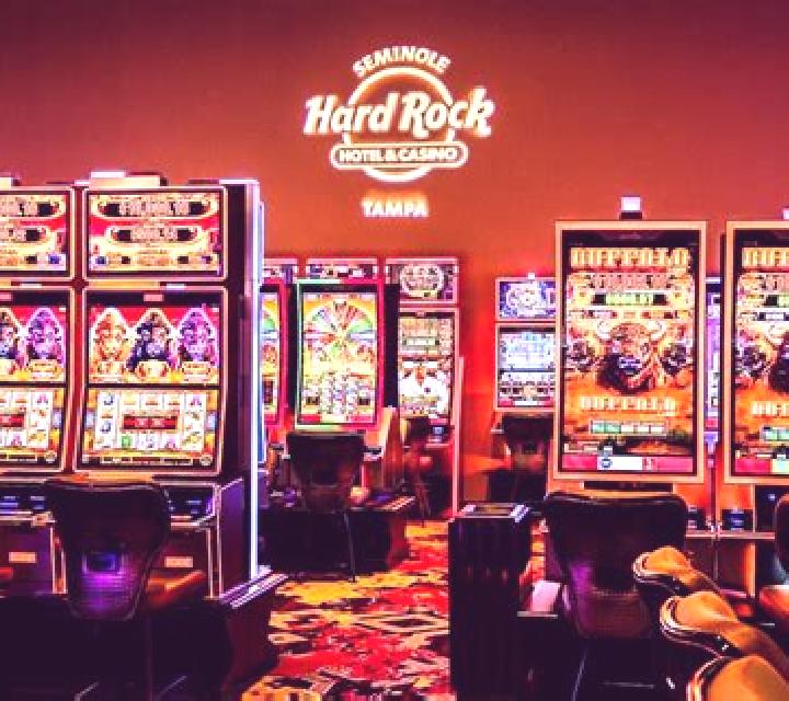 Hard Rock: Collect Em slot