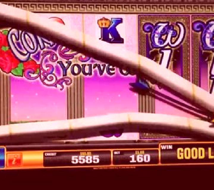 Hearts of Venus slot machine