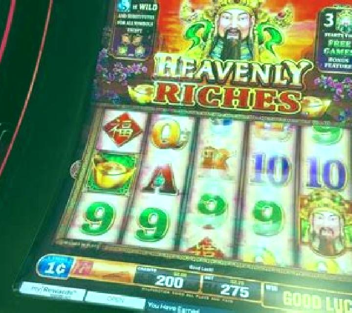 Heavenly Riches slot