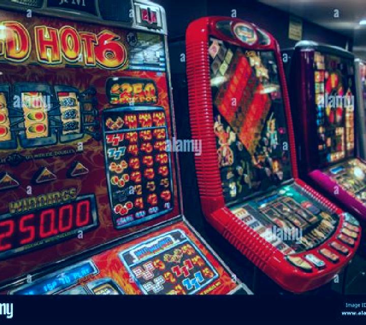 Hi Lo Gambler slot machine