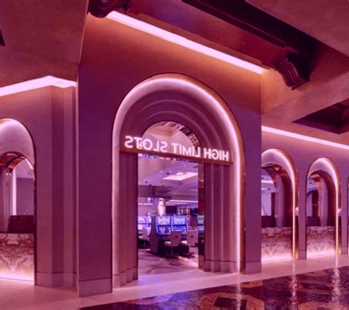High Roller (XIN Gaming) slot