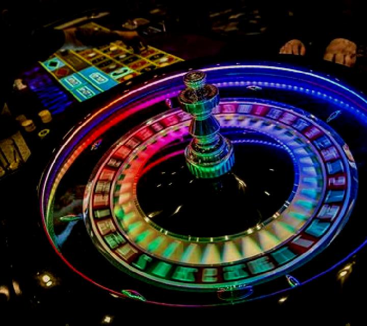Hit the Top Roulette slot