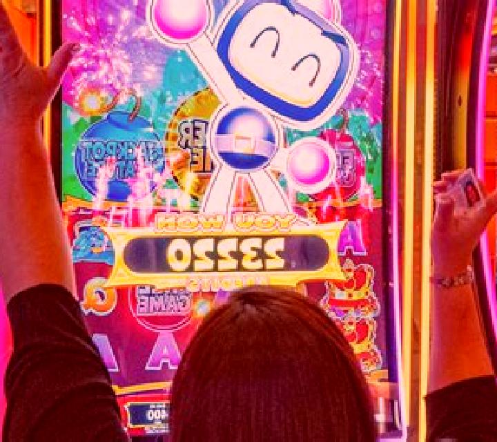 Hola Latina slot game