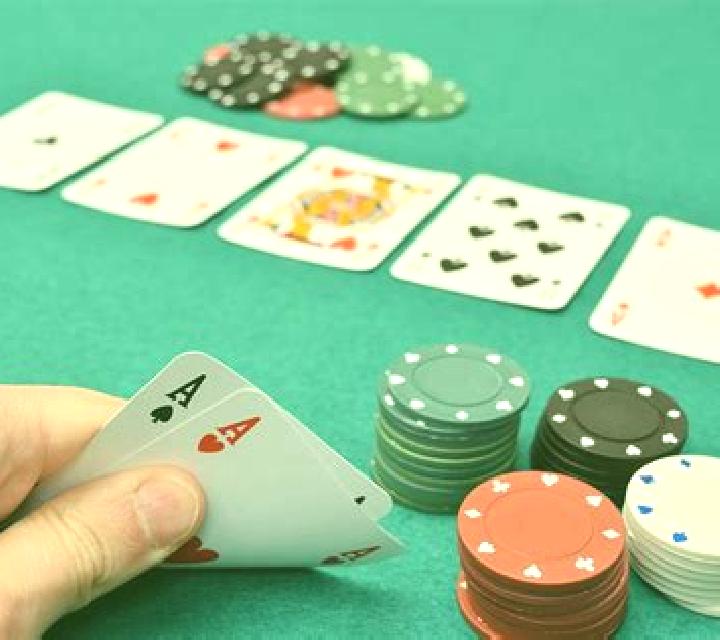 Hold Em Poker 2 slot
