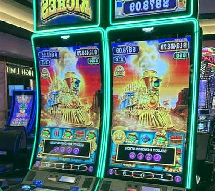 Hollywood Riches slot machine