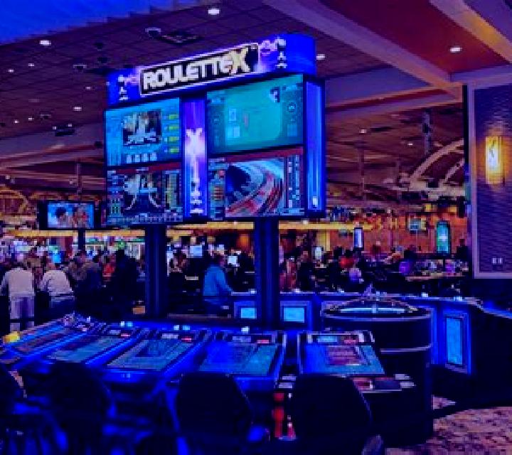 Hollywood Wonders slot machine