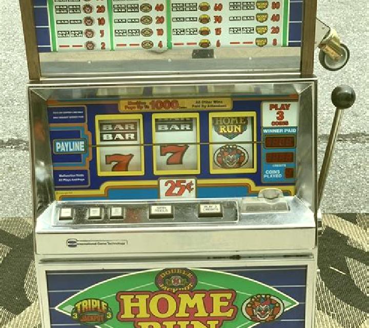 Home Run X slot machine