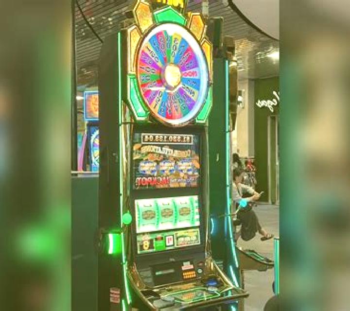 Hot 7 Wheel slot