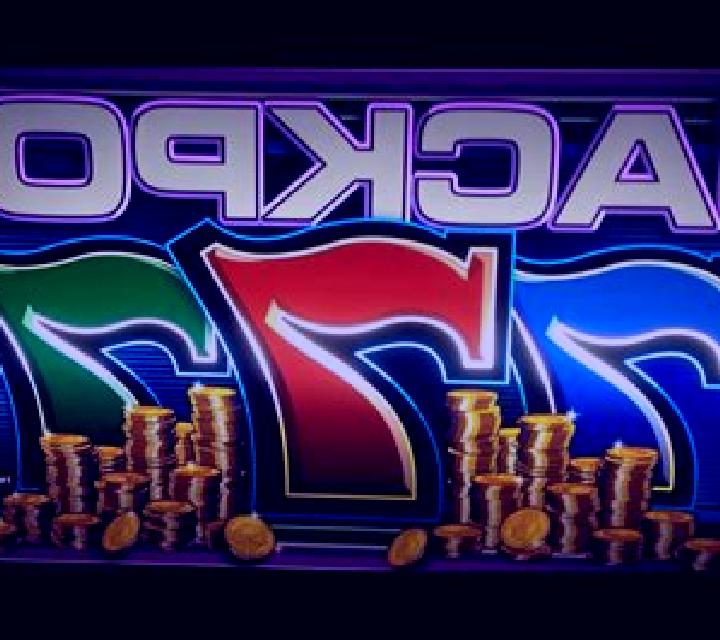 Hot 7 s Win slot game