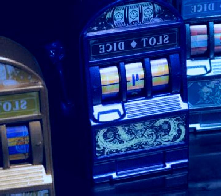 Hot Diamonds 40 Dice slot machine