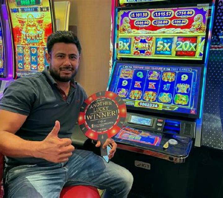 Hot Diego slot machine