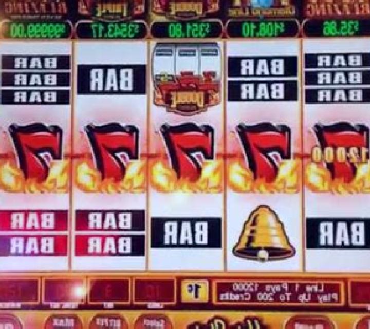 Hot Shot Blazing 7s slot game