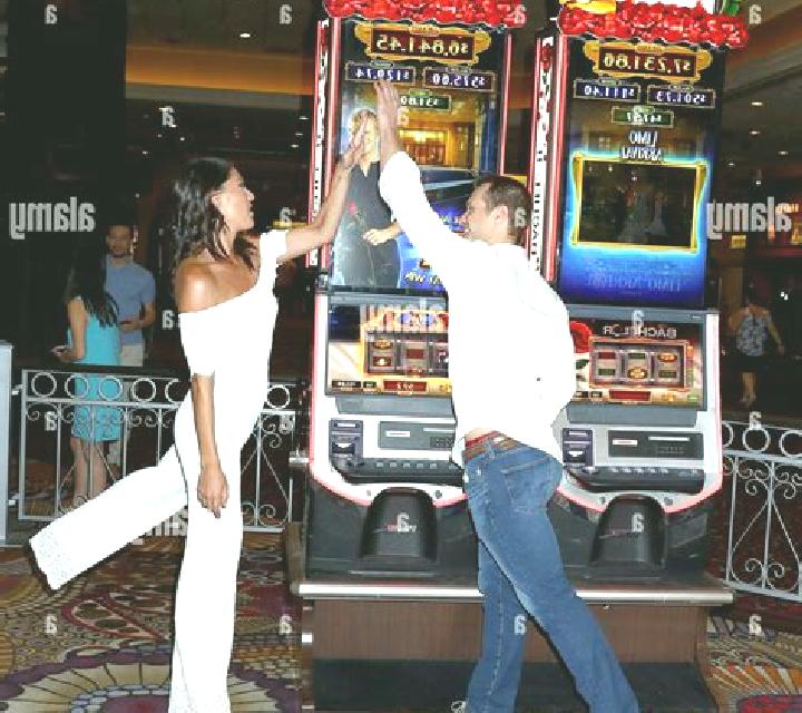 Hottest Bachelor slot game