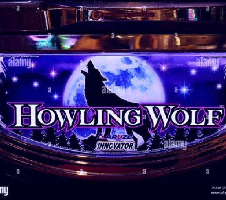Howling Wolves slot machine