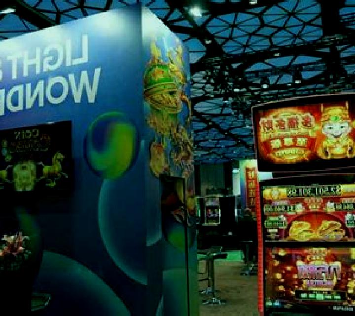 Hyper Gems (Light and Wonder) online slot