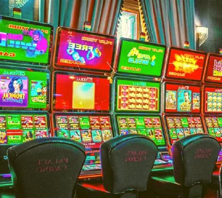 ICHOR slot machine