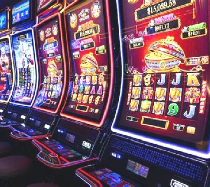 iDealer Blackjack slot machine