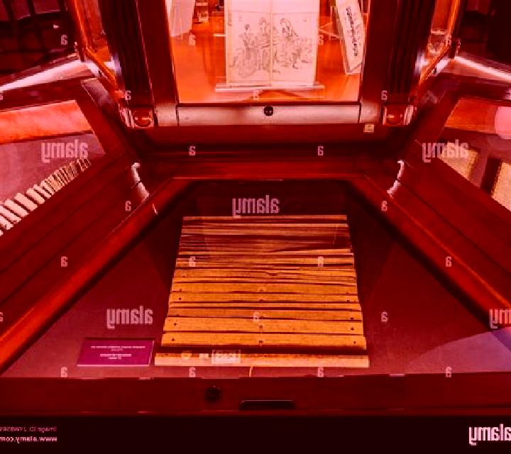 Imhotep Manuscript slot machine
