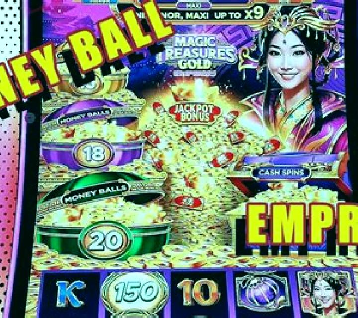 Immortal Empress slot machine
