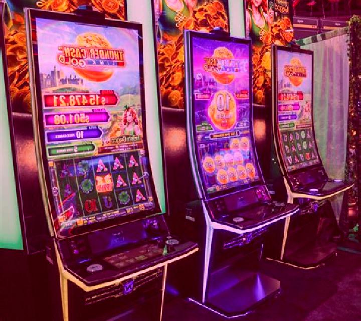 Infinite Hot (Novomatic) slot game
